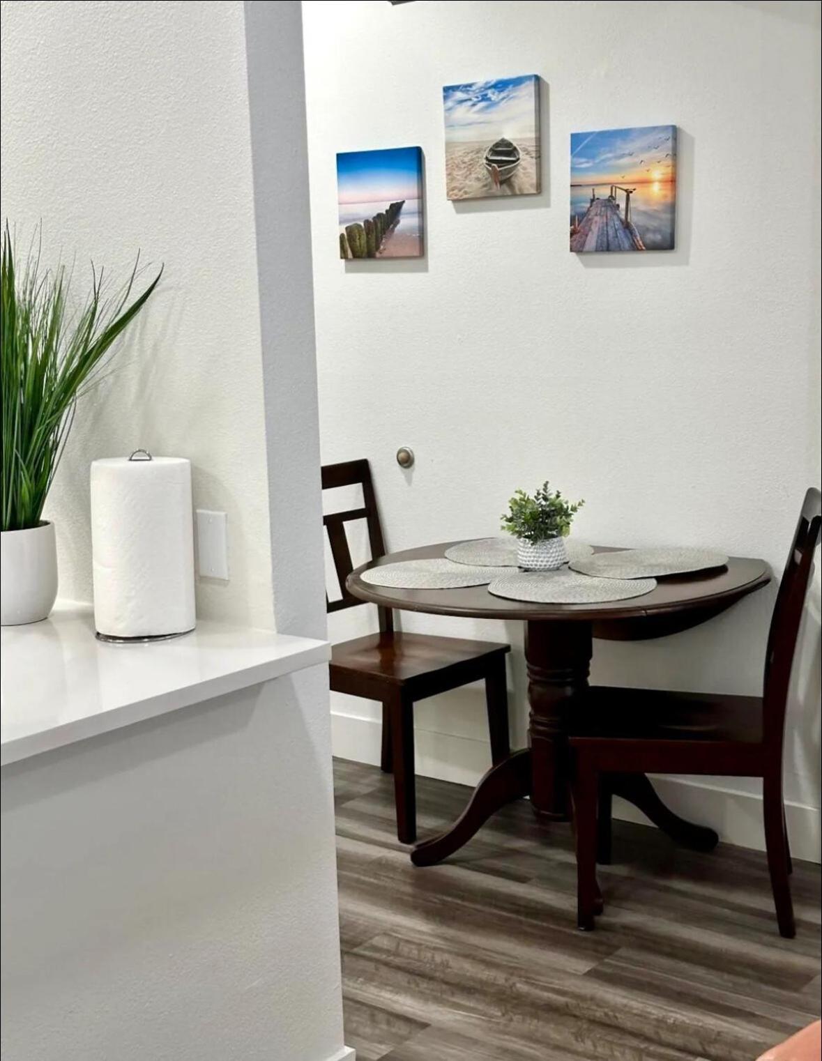 Beautiful 2bd 2bth In Santa Monica