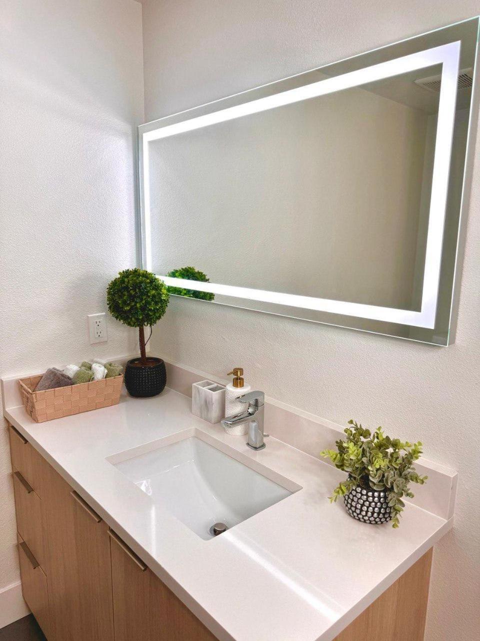 Beautiful 2bd 2bth In Santa Monica Apartment